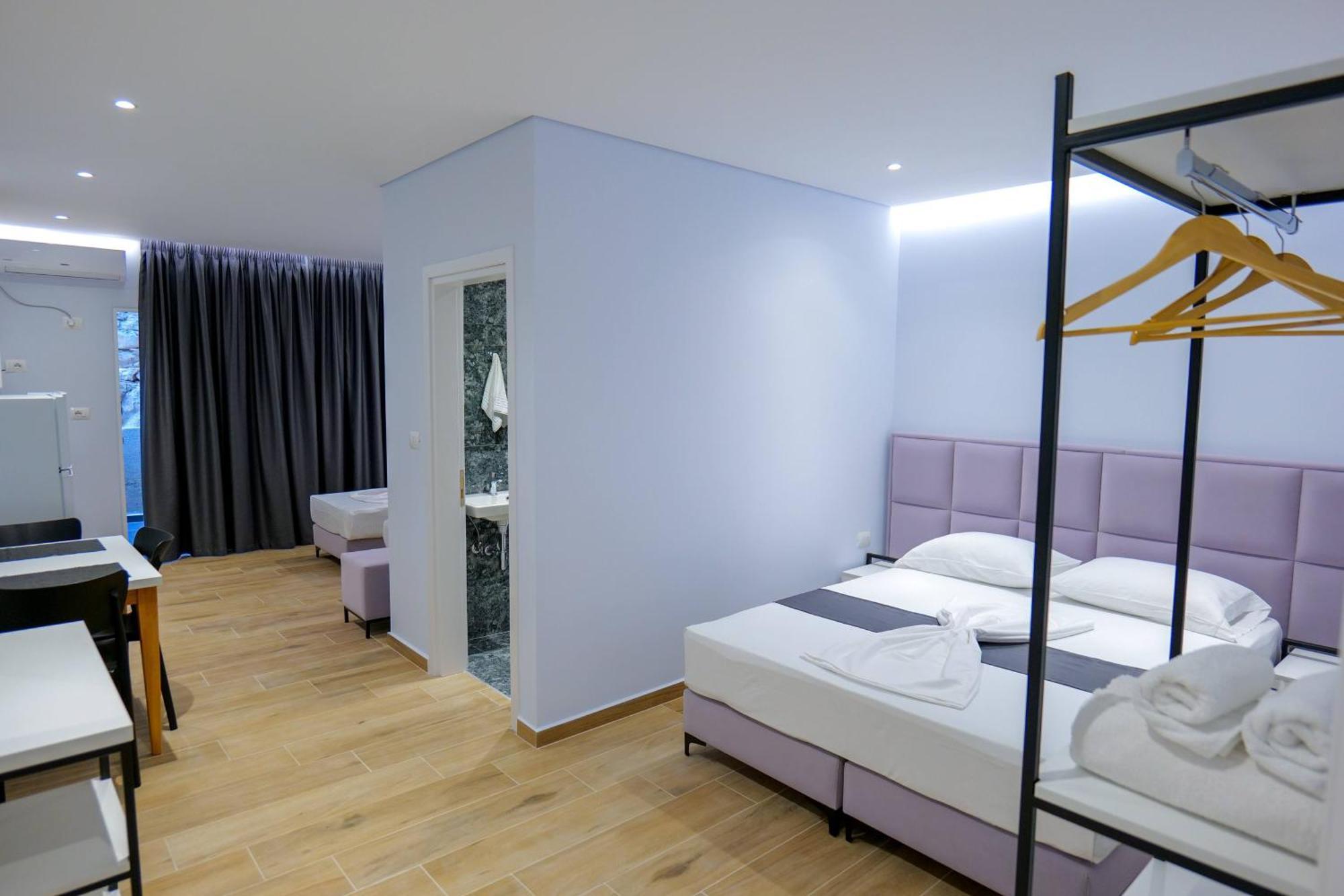 Gjoka Apartments, In Front Of Bougainville Bay Sarandë 외부 사진