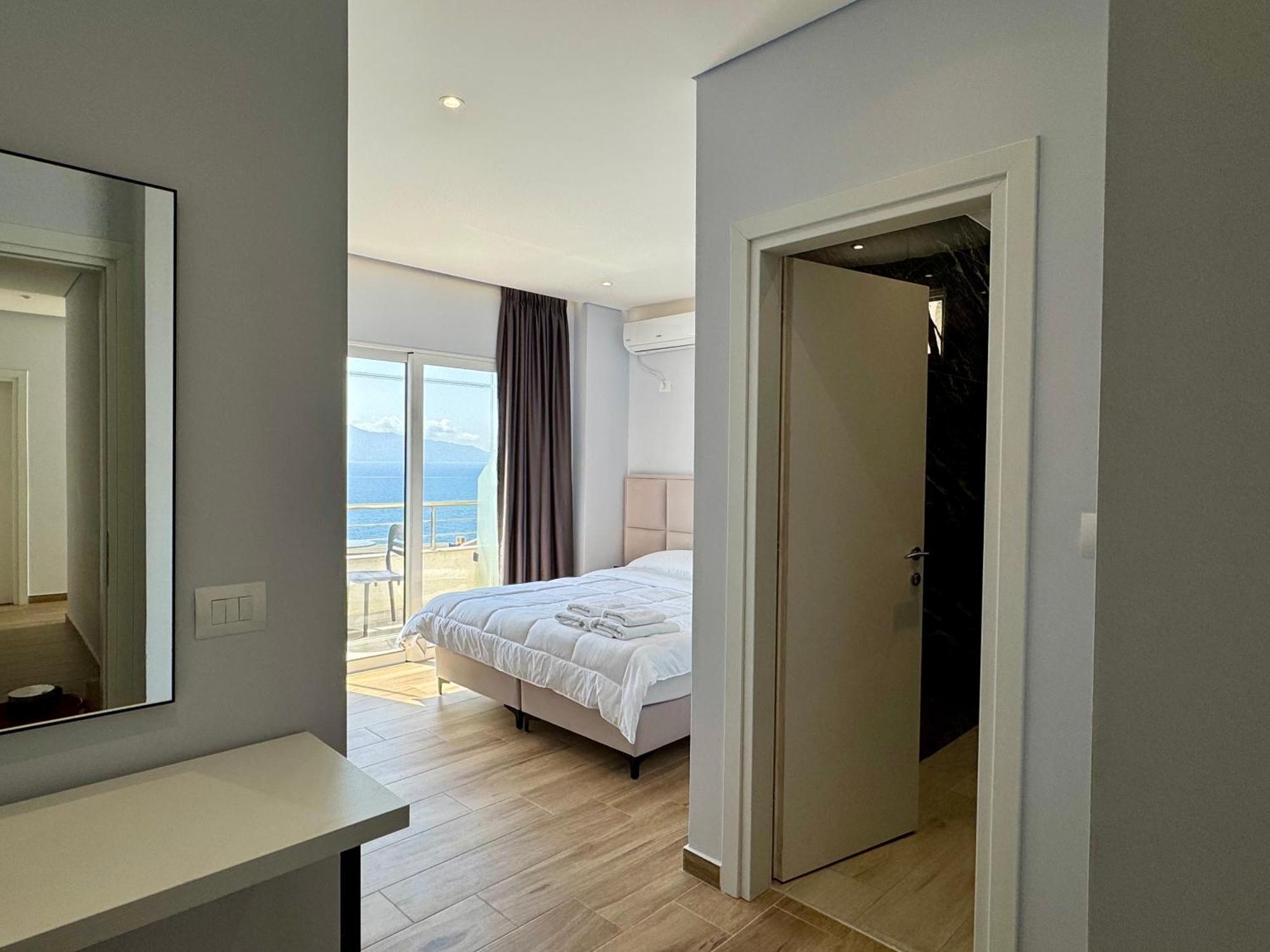 Gjoka Apartments, In Front Of Bougainville Bay Sarandë 외부 사진