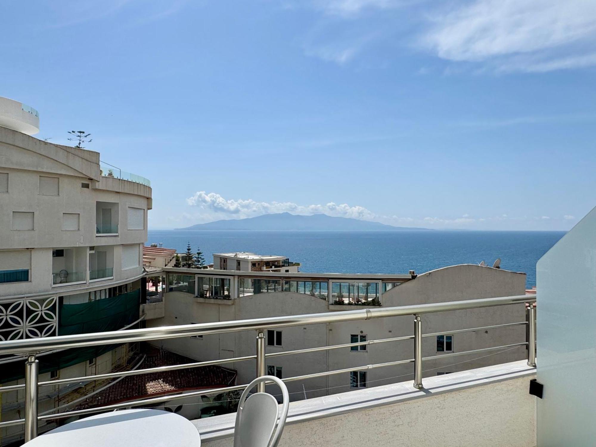 Gjoka Apartments, In Front Of Bougainville Bay Sarandë 외부 사진